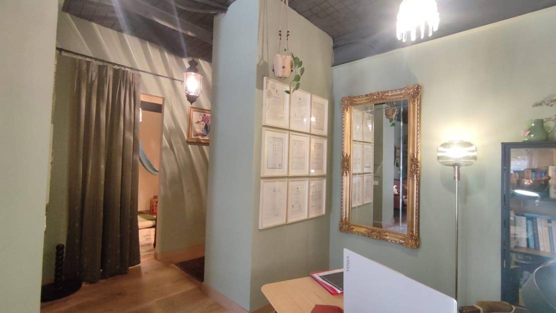 Venta - Commercial property - Alicante - Alicante Centro