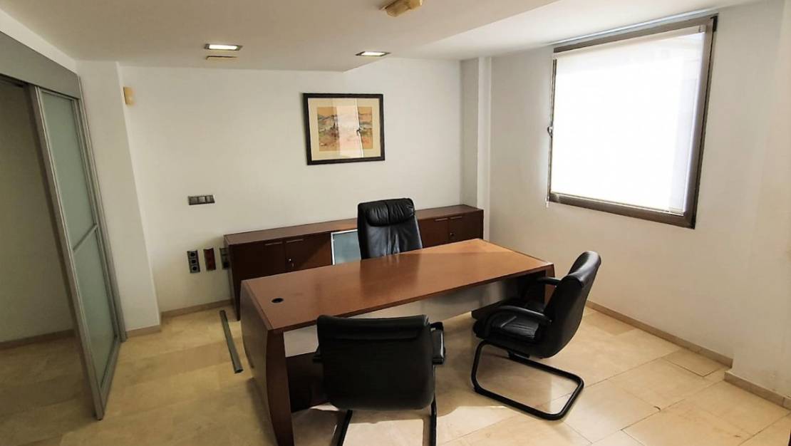 Venta - Commercial property - Alicante - Alicante Centro