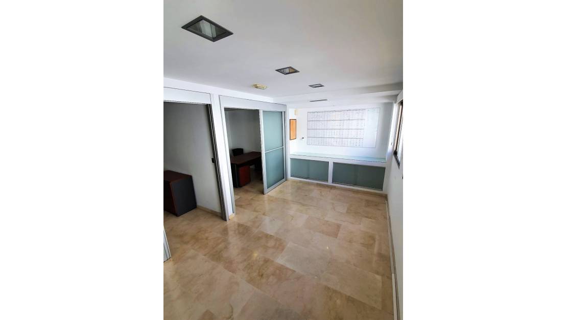 Venta - Commercial property - Alicante - Alicante Centro