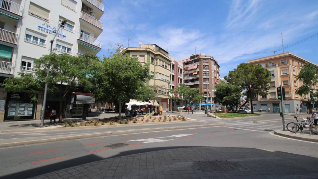 Venta - Commercial property - Alicante - Alicante Centro