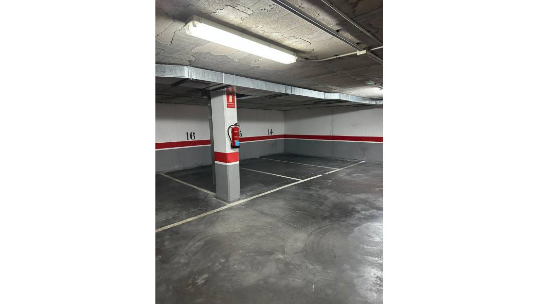 Venta - Commercial property - Alicante - Alicante Centro