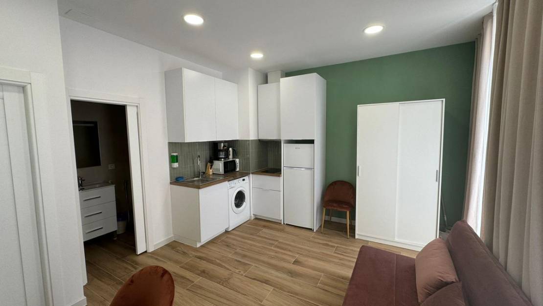 Venta - Commercial property - Alicante - Alicante Centro