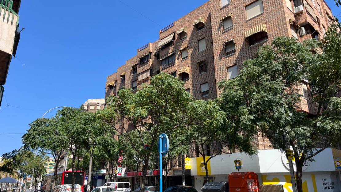 Venta - Commercial property - Alicante - Alicante Centro