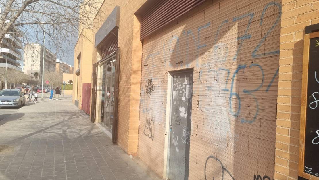 Venta - Commercial property - Alicante - Alicante Centro