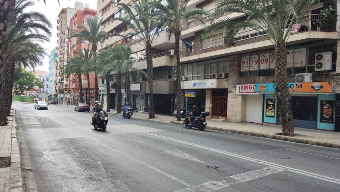 Venta - Commercial property - Alicante - Alicante Centro