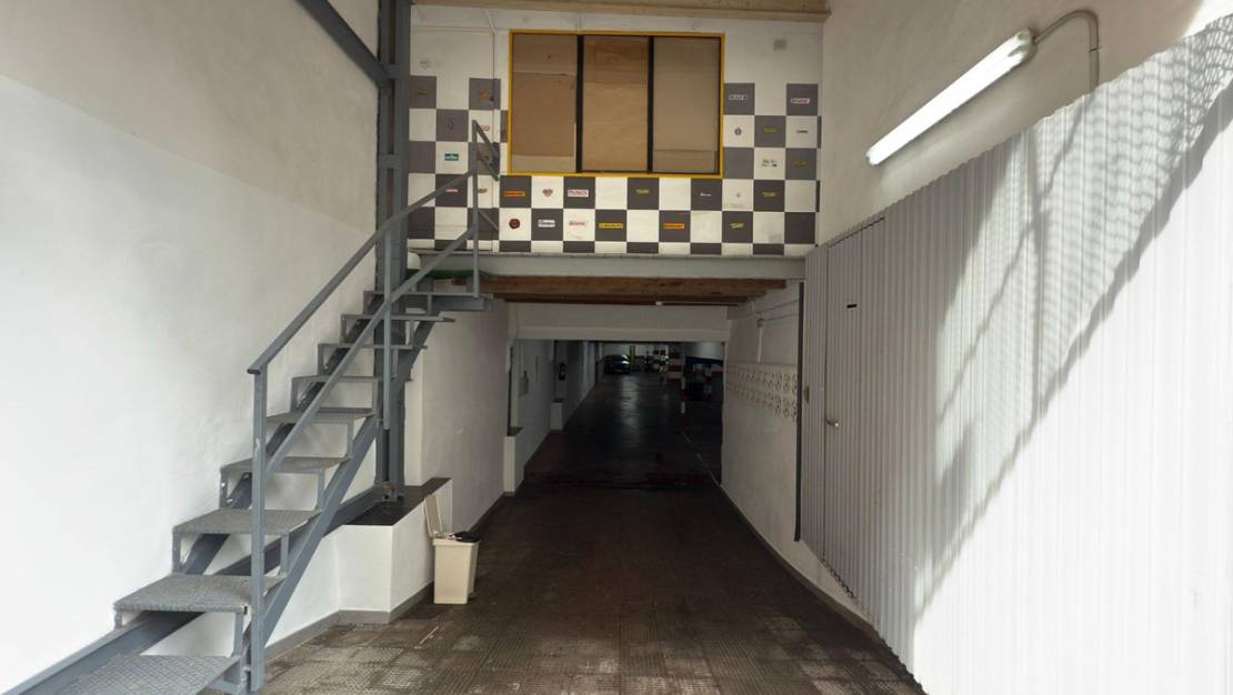 Venta - Commercial property - Alicante - Alicante Centro