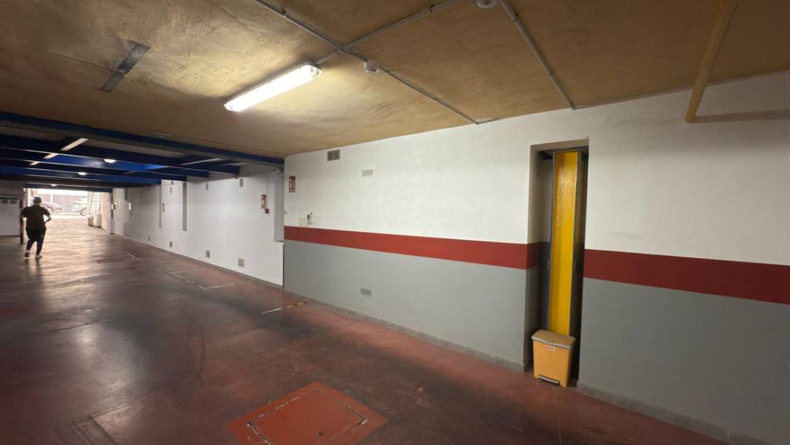 Venta - Commercial property - Alicante - Alicante Centro