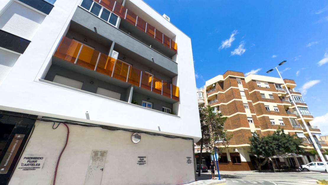 Venta - Commercial property - Alicante City - Parque de las Naciones