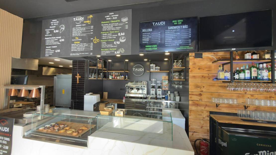 Venta - Commercial property - Benidorm - Benidorm Centro