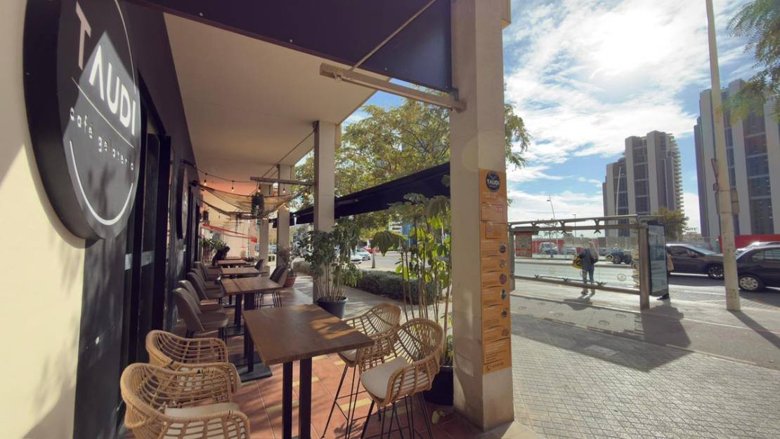 Venta - Commercial property - Benidorm - Benidorm Centro