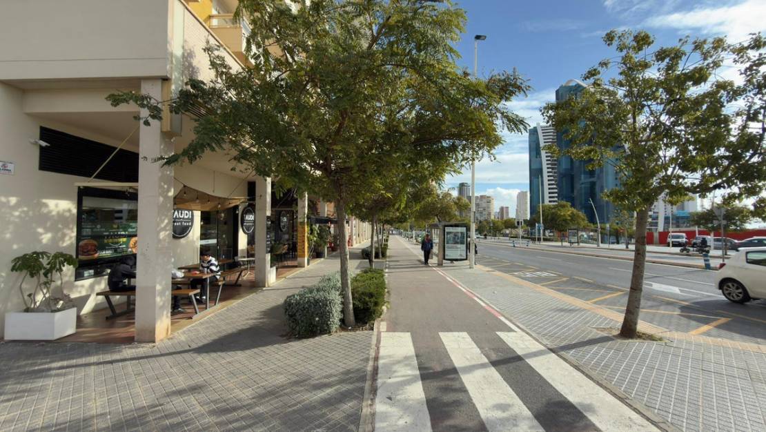 Venta - Commercial property - Benidorm - Benidorm Centro