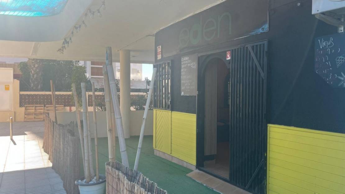 Venta - Commercial property - Benidorm - Benidorm Centro