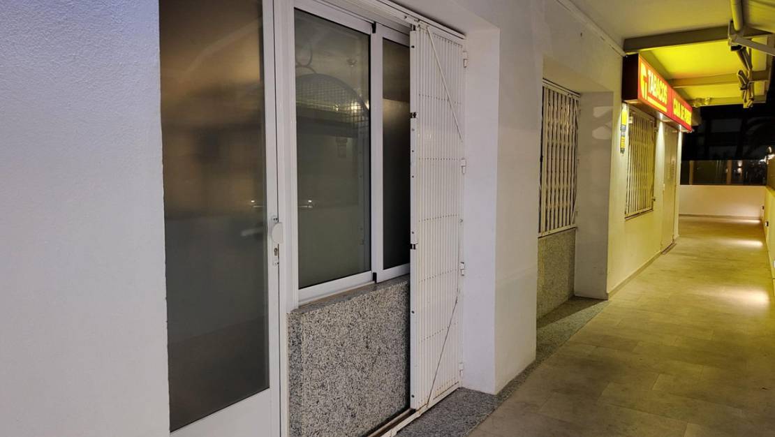 Venta - Commercial property - Calpe - Calpe Centro