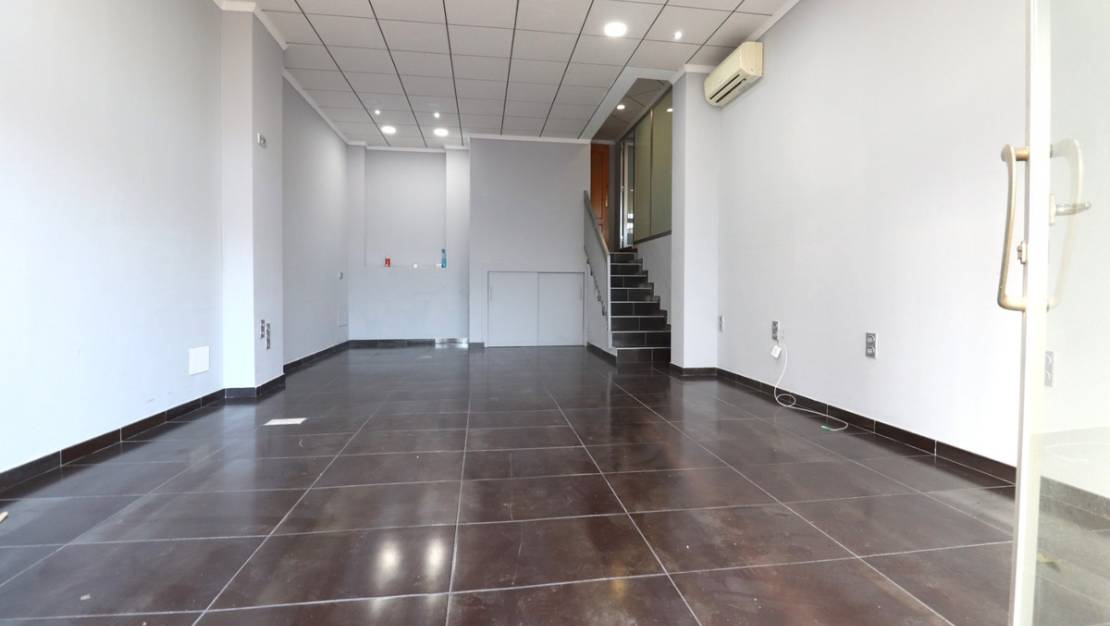 Venta - Commercial property - Formentera del Segura - Formentera del Segura Centro