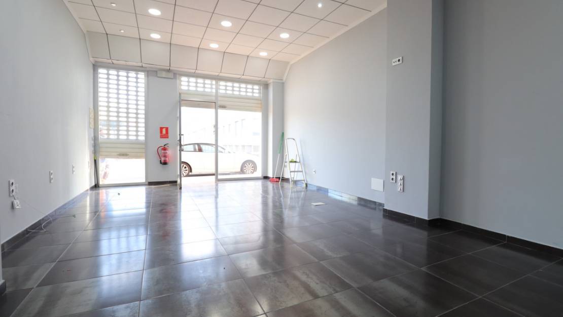 Venta - Commercial property - Formentera del Segura - Formentera del Segura Centro