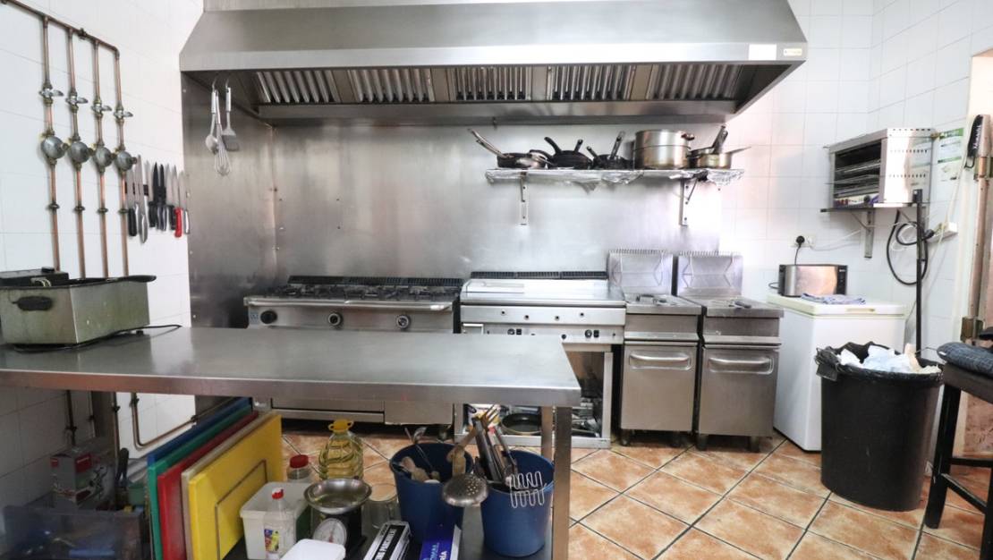 Venta - Commercial property - Formentera del Segura - Formentera del Segura Centro