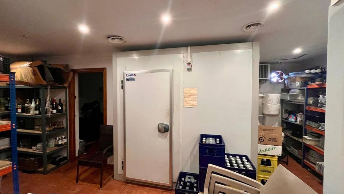 Venta - Commercial property - Guardamar del Segura - Guardamar del Segura Centro