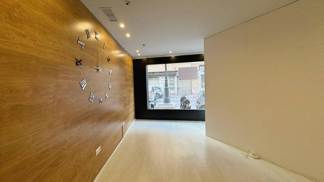 Venta - Commercial property - Guardamar del Segura - Guardamar del Segura Centro