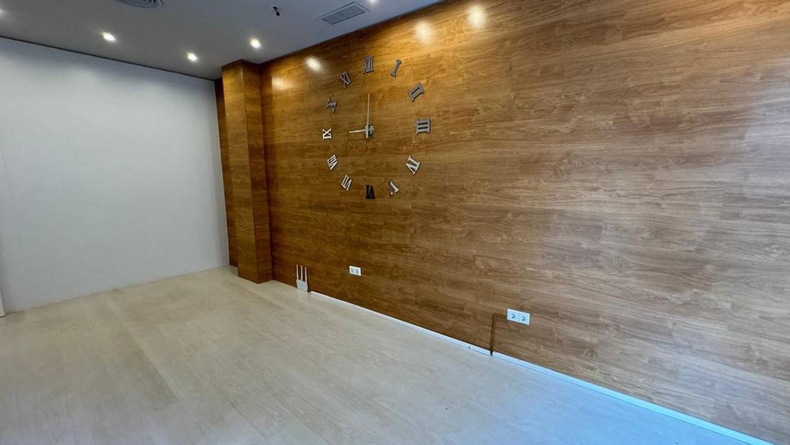 Venta - Commercial property - Guardamar del Segura - Guardamar del Segura Centro