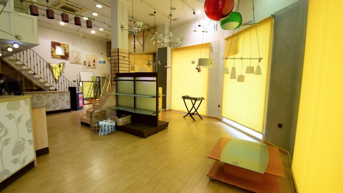 Venta - Commercial property - Guardamar del Segura - Guardamar del Segura Centro