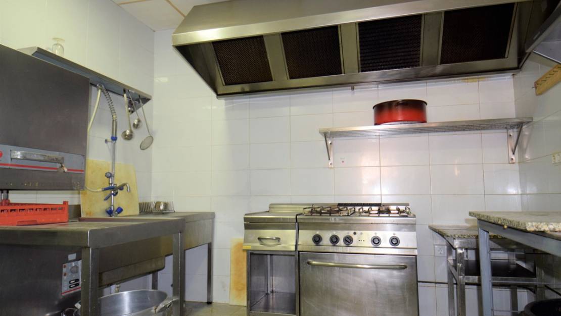 Venta - Commercial property - Guardamar del Segura - Guardamar del Segura Centro