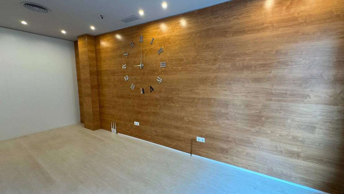 Venta - Commercial property - Guardamar del Segura - Guardamar del Segura Centro