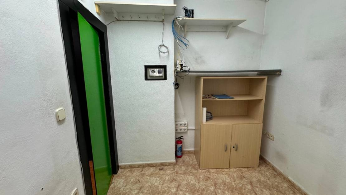 Venta - Commercial property - Guardamar del Segura - Guardamar del Segura Centro