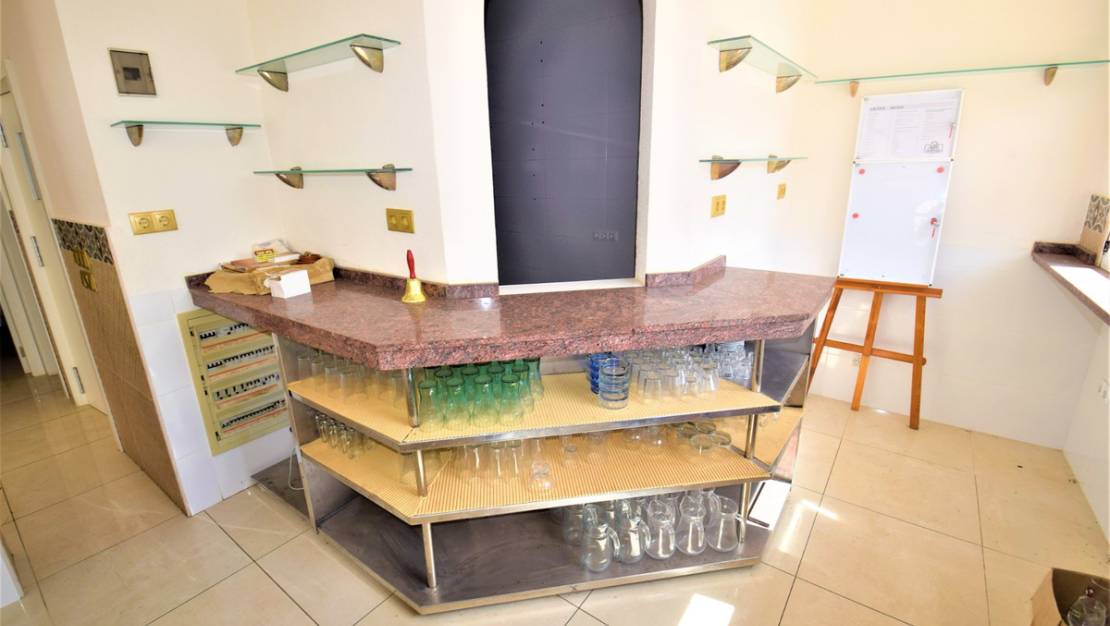 Venta - Commercial property - Guardamar del Segura - Guardamar del Segura Centro