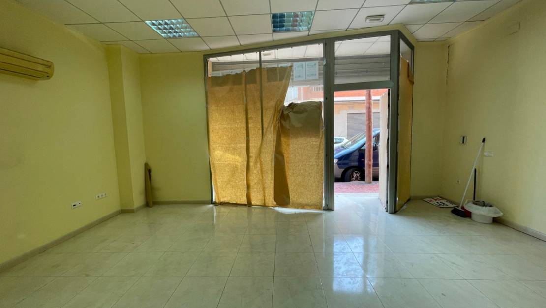 Venta - Commercial property - Guardamar del Segura - Guardamar del Segura Centro