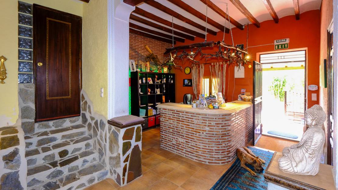 Venta - Commercial property - Hondón de las Nieves - Hondón de las Nieves Centro