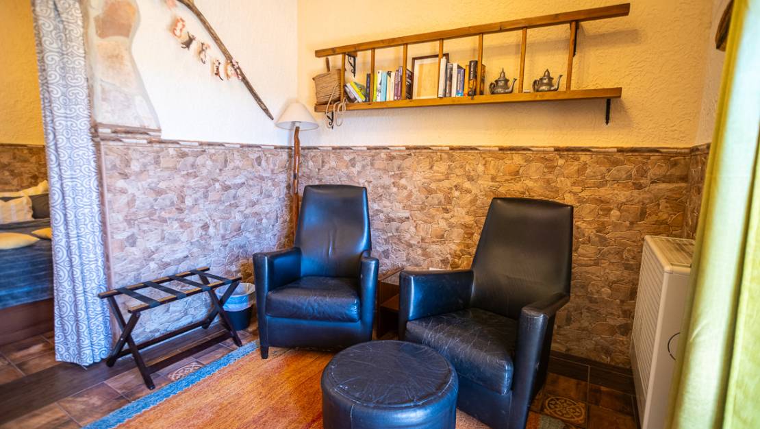 Venta - Commercial property - Hondón de las Nieves - Hondón de las Nieves Centro