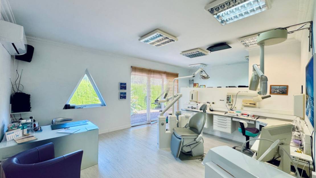 Venta - Commercial property - Jávea - Xàbia - Jávea - Xàbia Centro