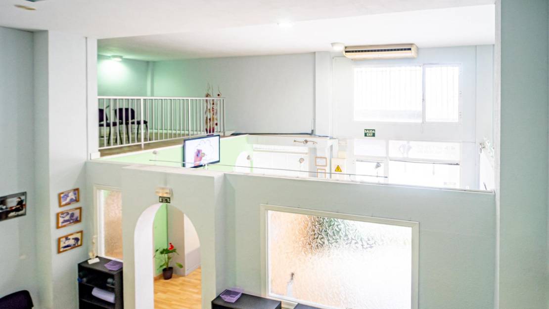 Venta - Commercial property - L'Alfás del Pi - L'Alfás del Pi Centro