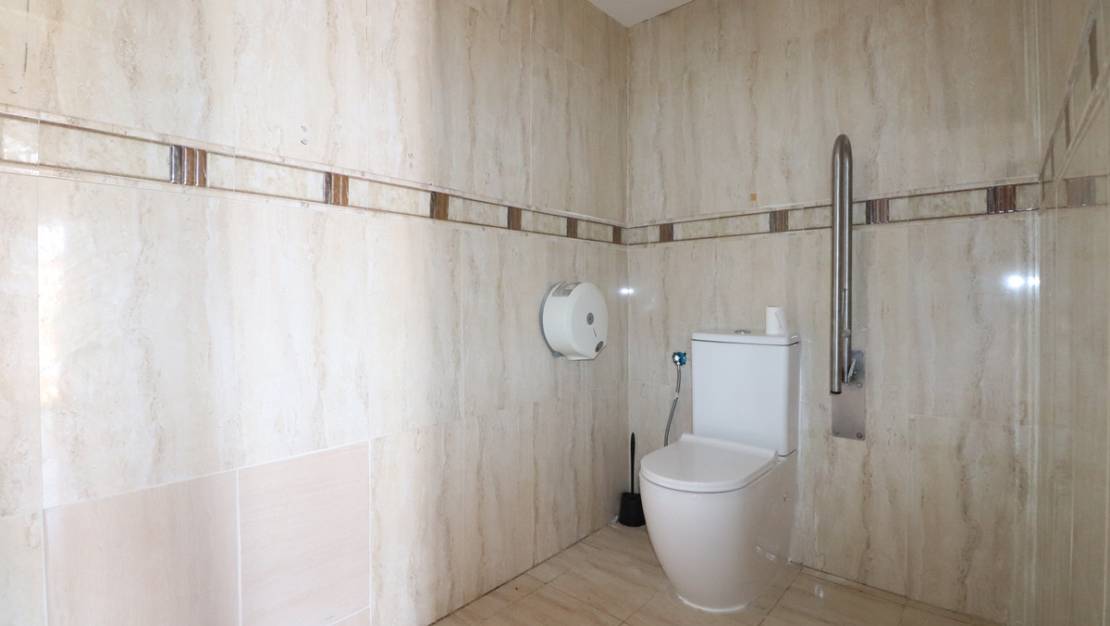 Venta - Commercial property - Los Montesinos - La Marquesa