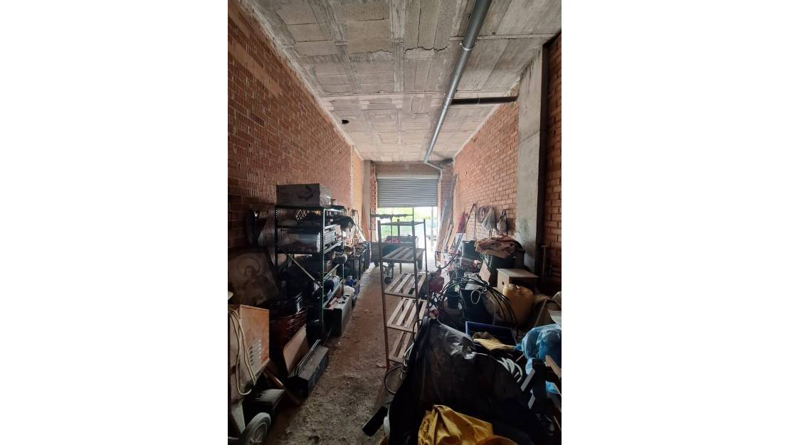 Venta - Commercial property - Los Montesinos - Los Montesinos Centro