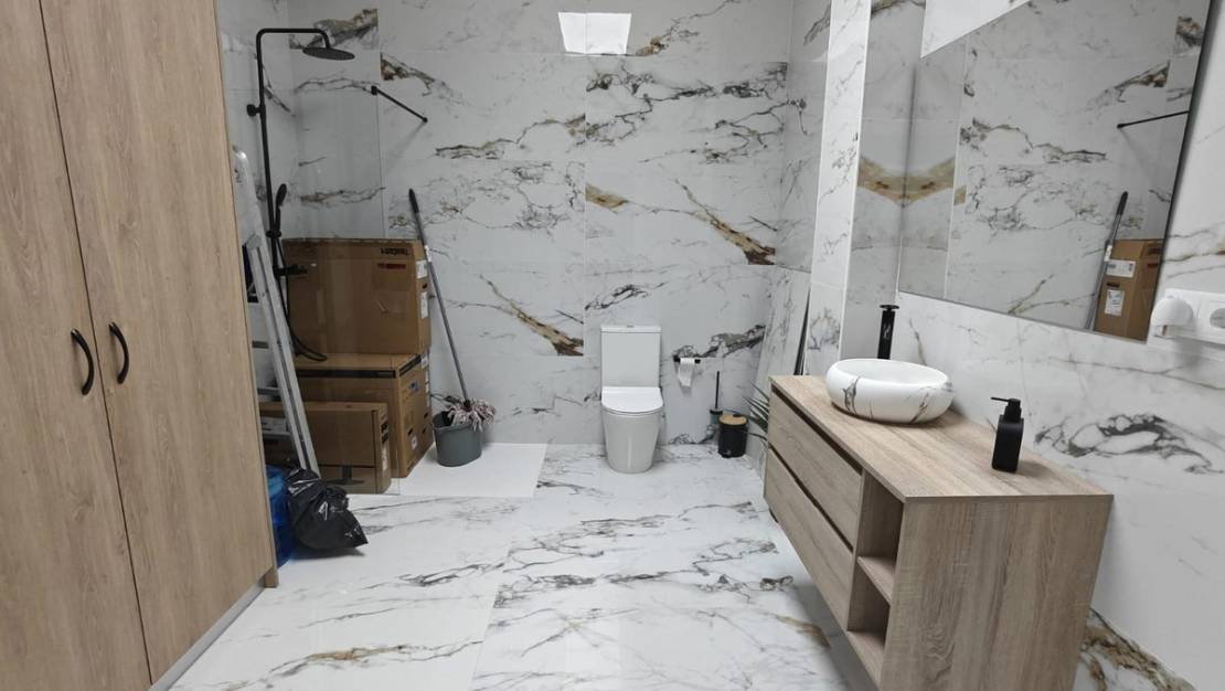 Venta - Commercial property - Los Montesinos - Los Montesinos Centro