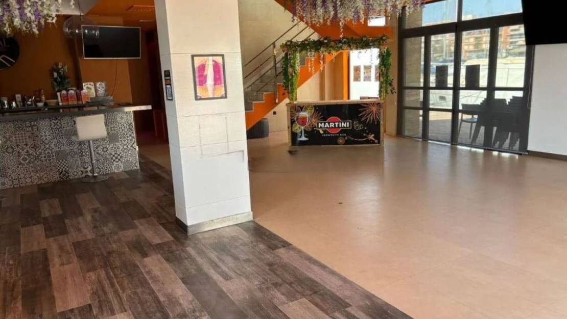 Venta - Commercial property - Mazarron - Puerto de Mazarrón