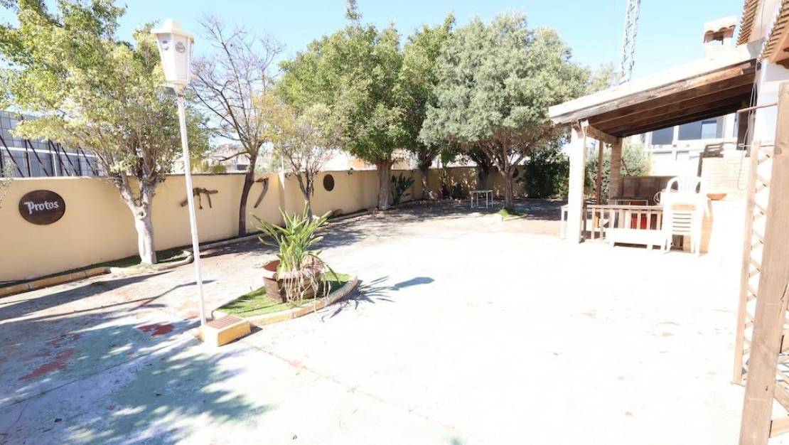 Venta - Commercial property - Orihuela - La Zenia