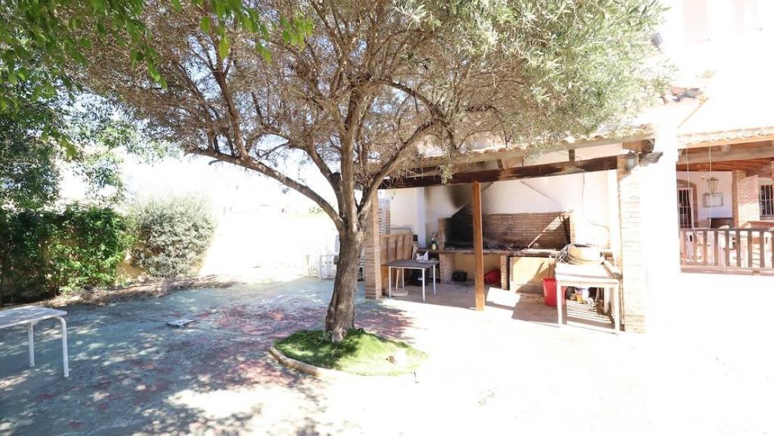 Venta - Commercial property - Orihuela - La Zenia