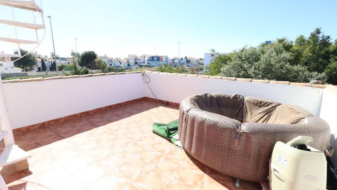 Venta - Commercial property - Orihuela - La Zenia