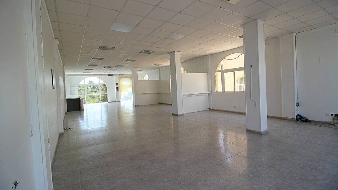 Venta - Commercial property - Orihuela - La Zenia