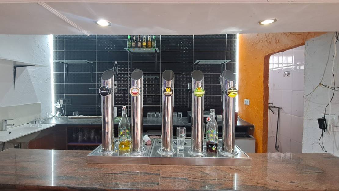 Venta - Commercial property - Orihuela - Los Dolses