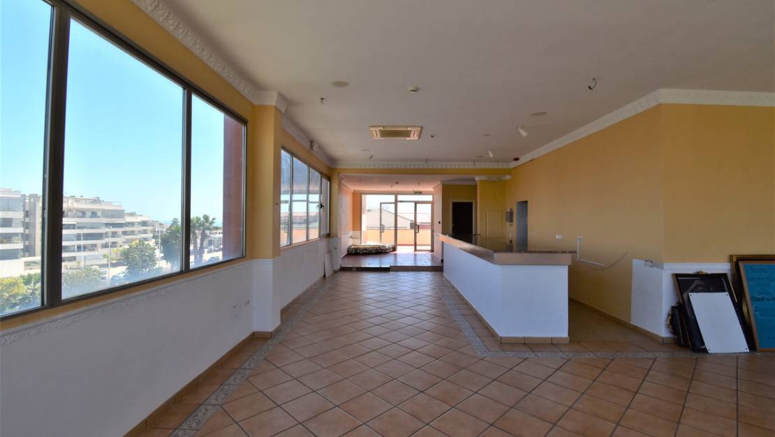 Venta - Commercial property - Orihuela - Los Dolses