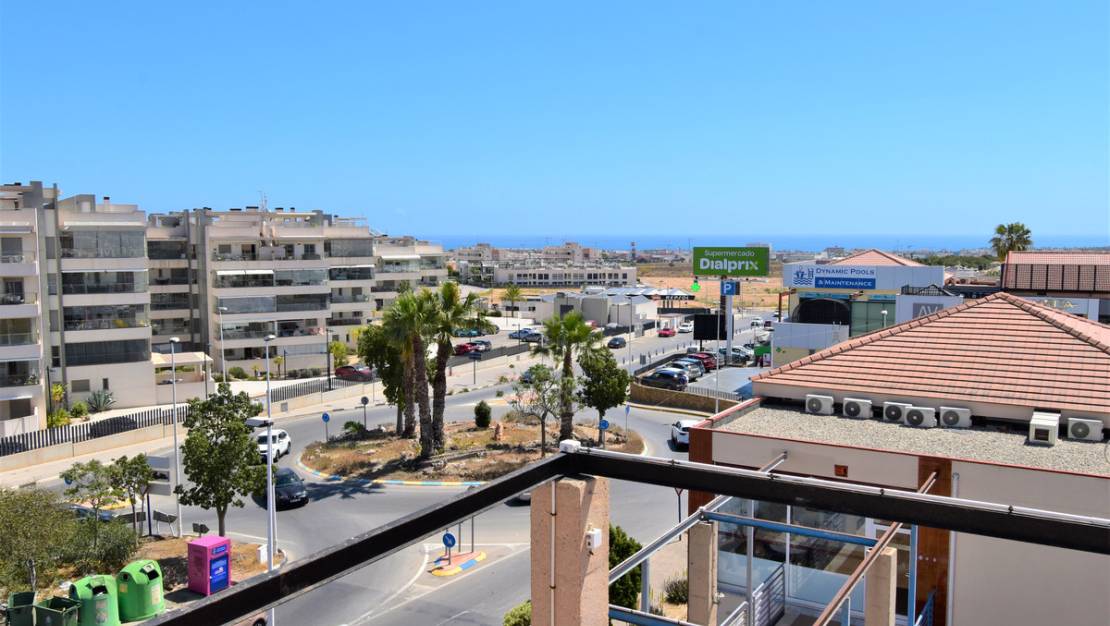 Venta - Commercial property - Orihuela - Los Dolses