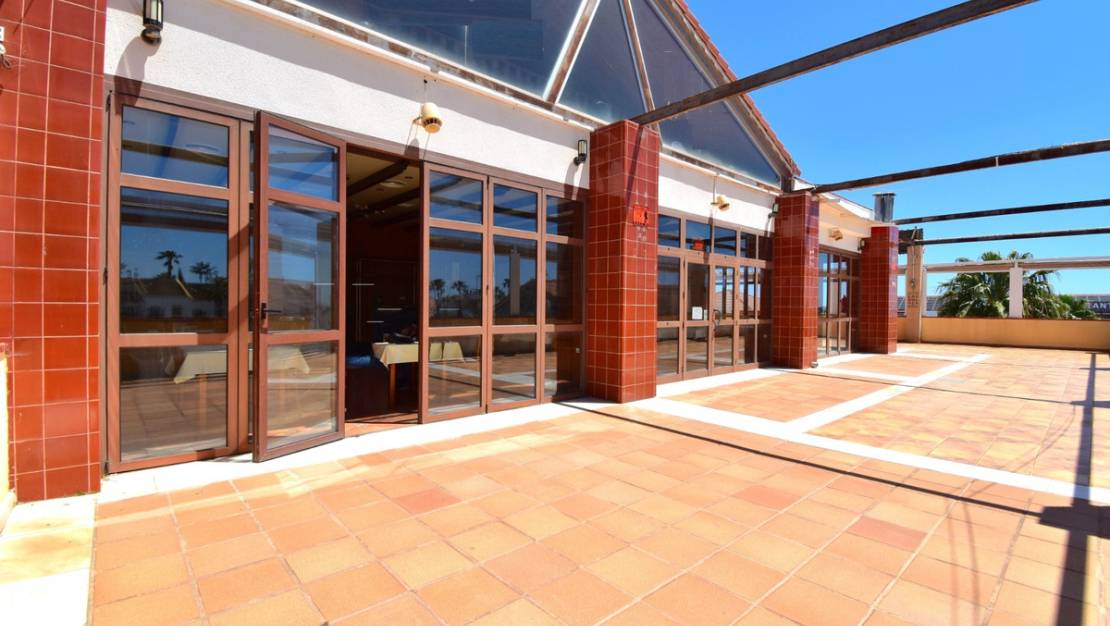 Venta - Commercial property - Orihuela - Los Dolses