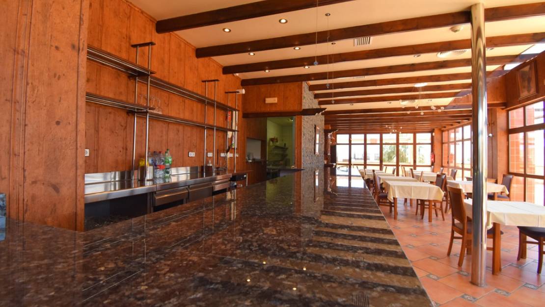 Venta - Commercial property - Orihuela - Los Dolses