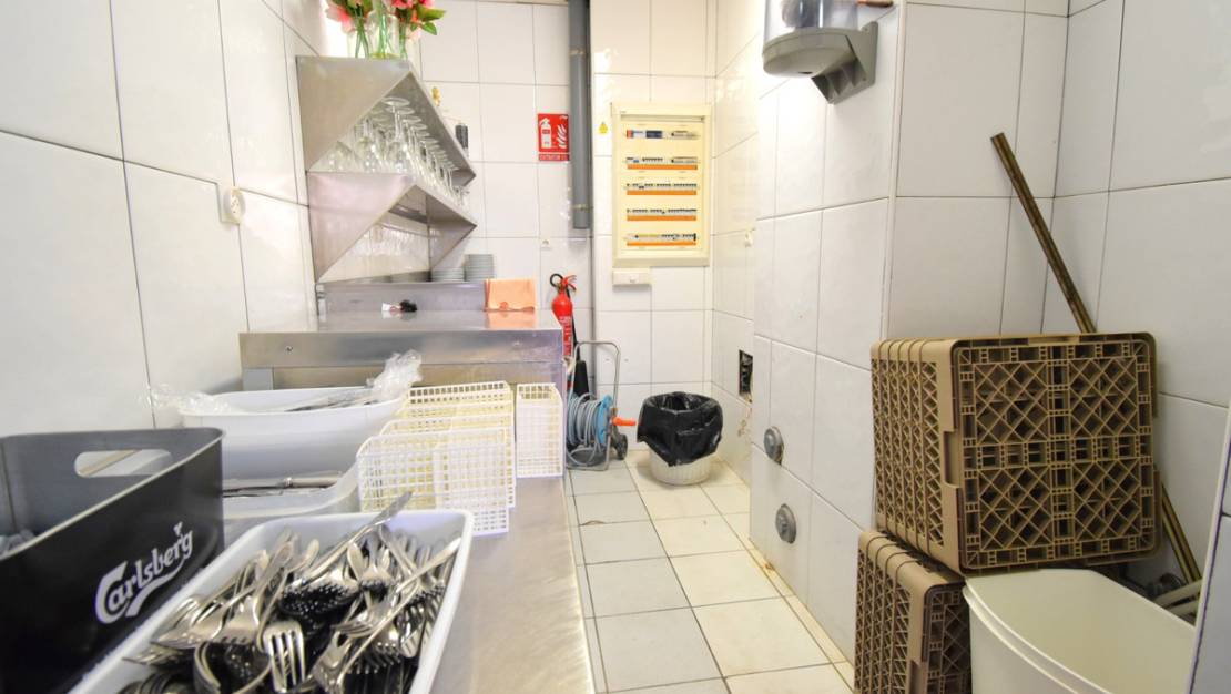 Venta - Commercial property - Orihuela - Los Dolses