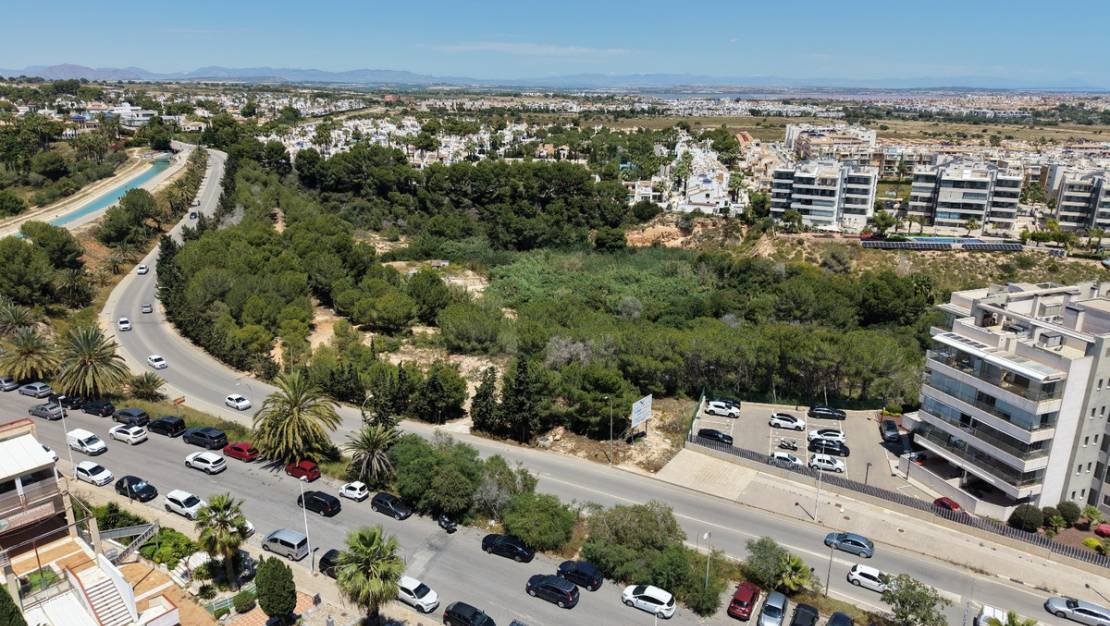 Venta - Commercial property - Orihuela - Los Dolses
