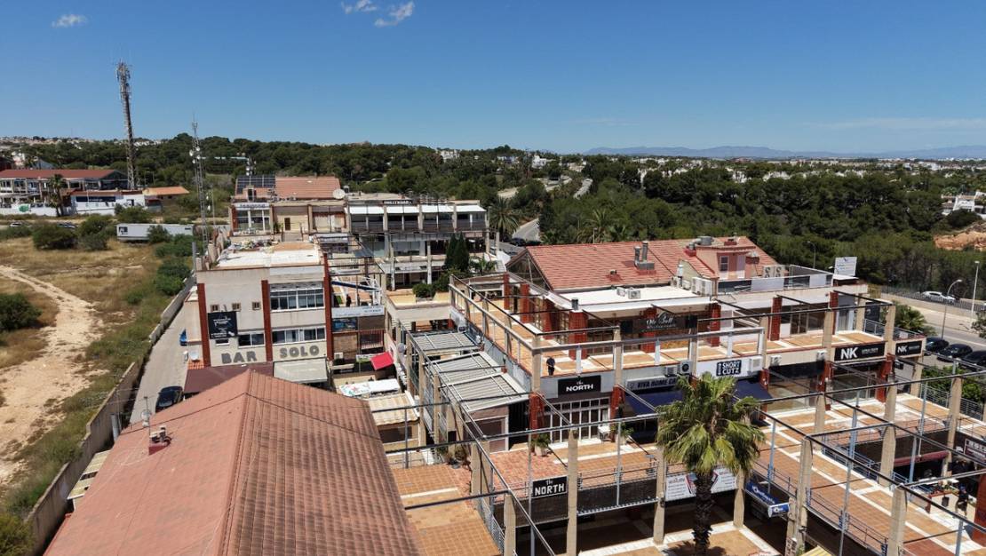 Venta - Commercial property - Orihuela - Los Dolses