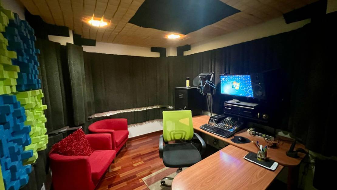 Venta - Commercial property - Orihuela - Orihuela Centro